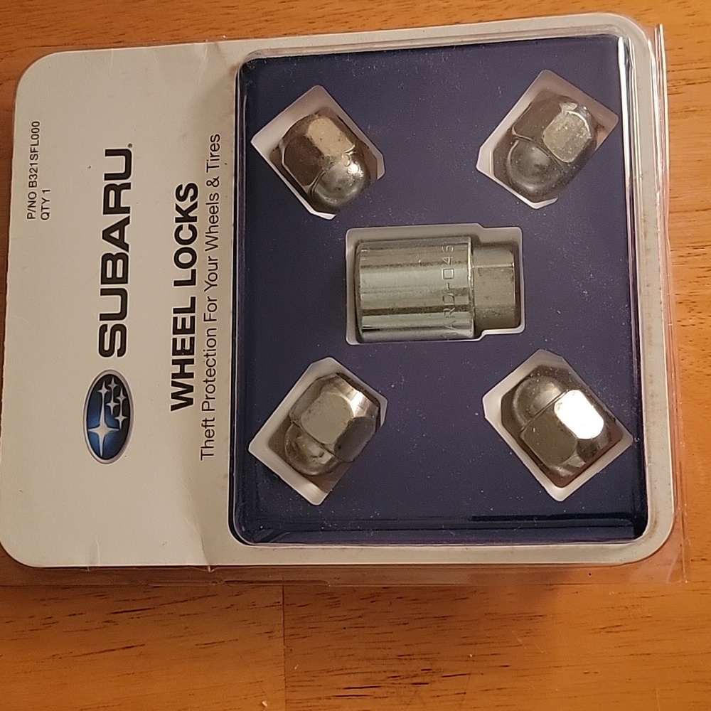 Subaru wheel locks